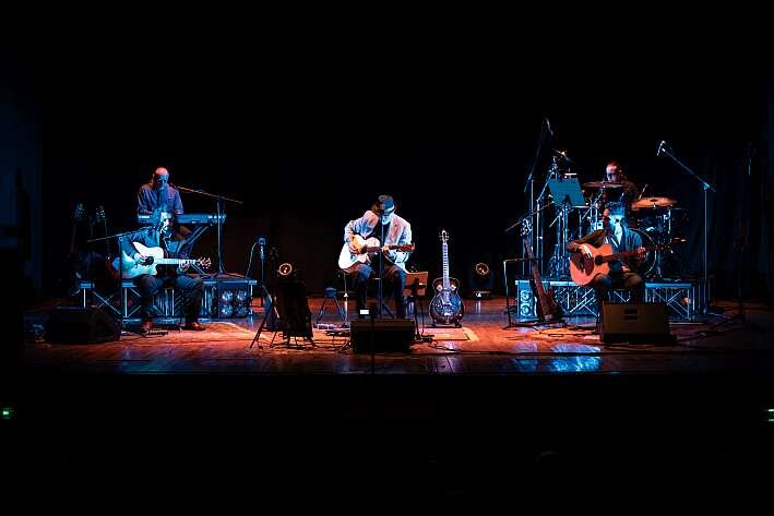 The Tribute! Eric Clapton Unplugged - performed by 24 Nights
