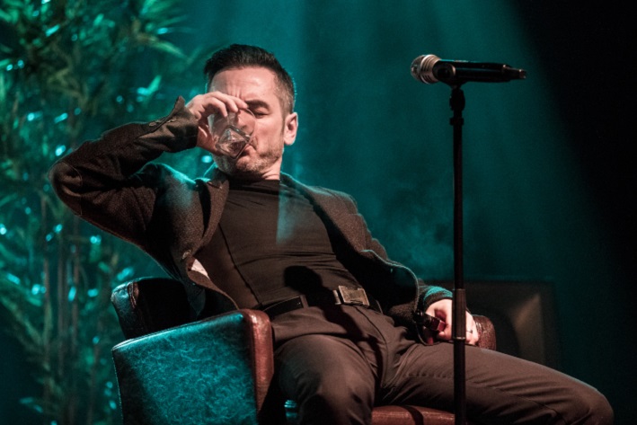 AND ONE - Sänger Steve Naghavi wieder auf Solo Tour!