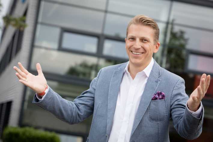 VERSCHOBEN | Tobias Beck: Unbox your Life! VERSCHOBEN | Tobias Beck: Unbox your Life!